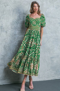 Green Sweetheart Neck Midi Dress