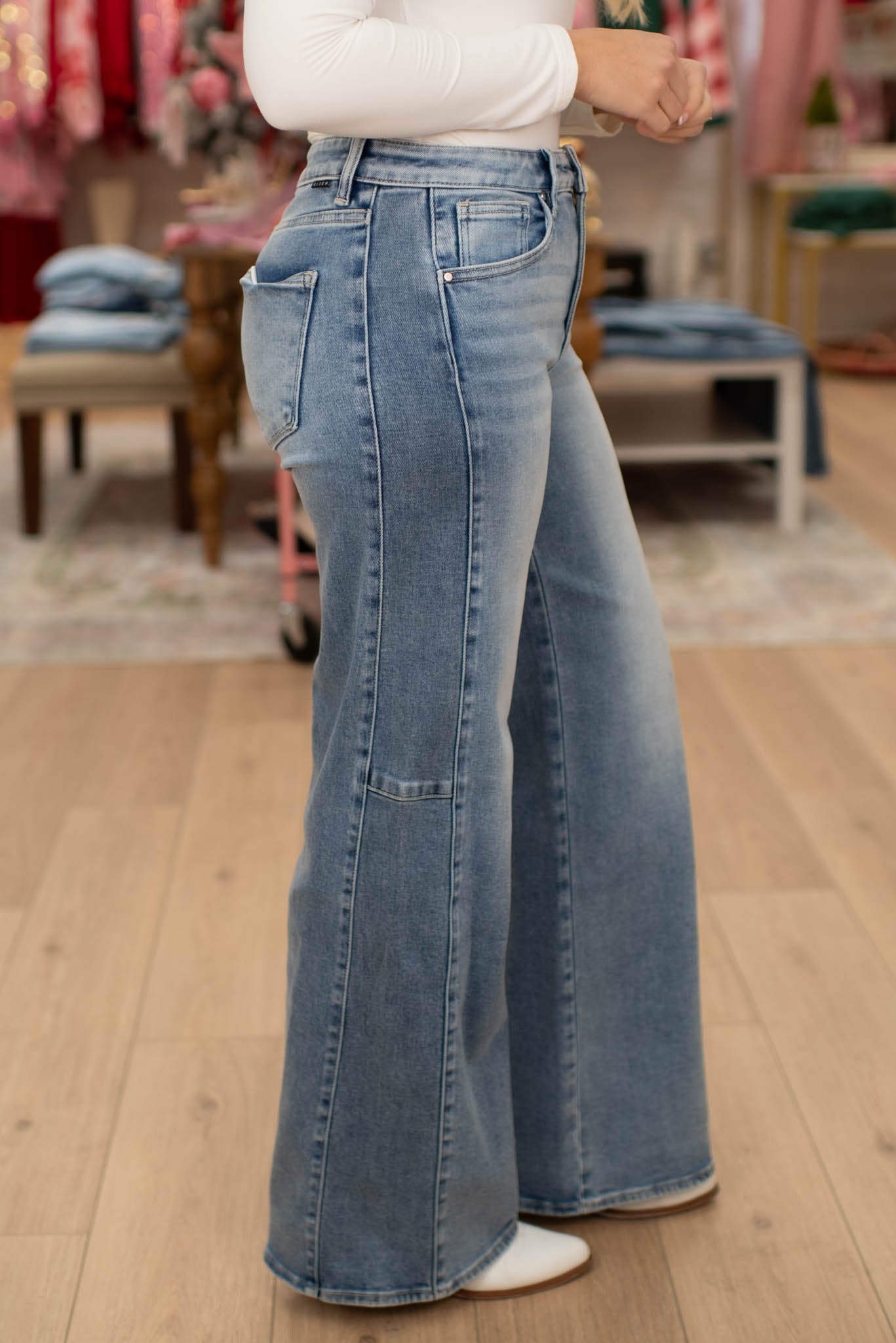 Risen High Rise Wide Jeans