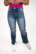 Risen- High Rise Distressed Straight Jeans