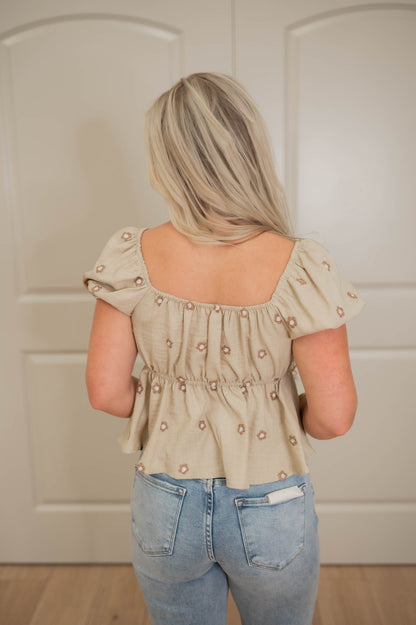 Sweet & Simple Daisy Top