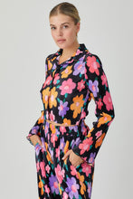 Pleated Daisy Print Top