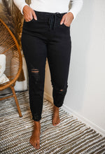 Black High Rise Ankle Jogger