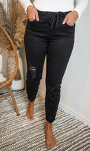 Black High Rise Ankle Jogger