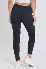 Black High Rise Ankle Jogger